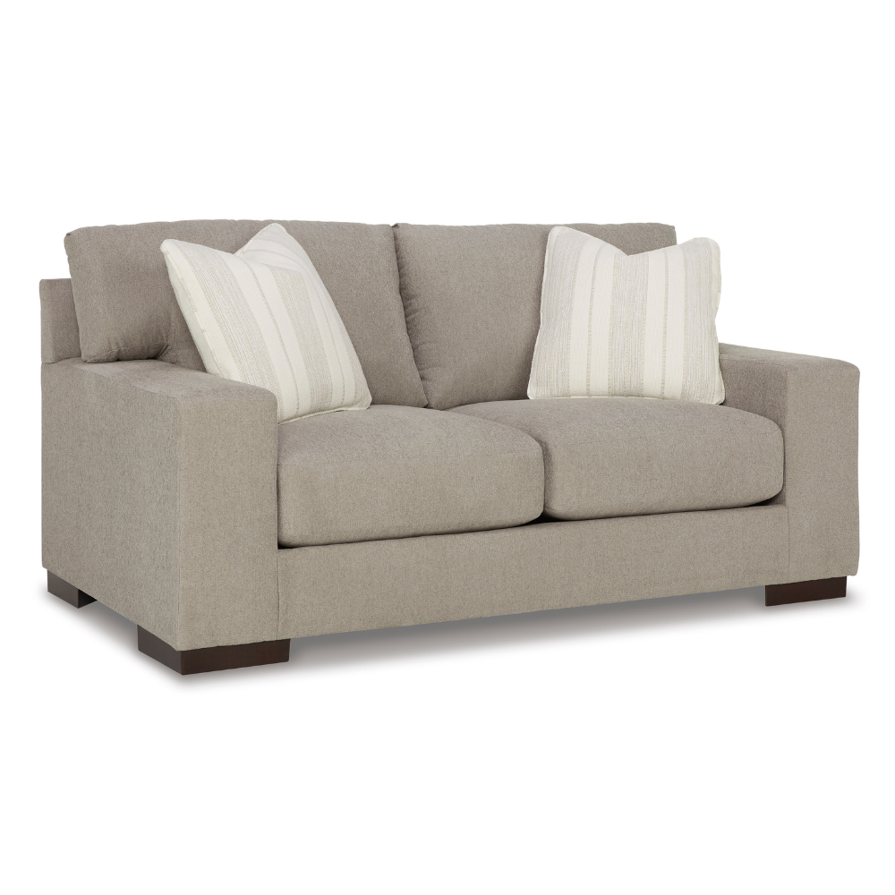 Maggie Loveseat