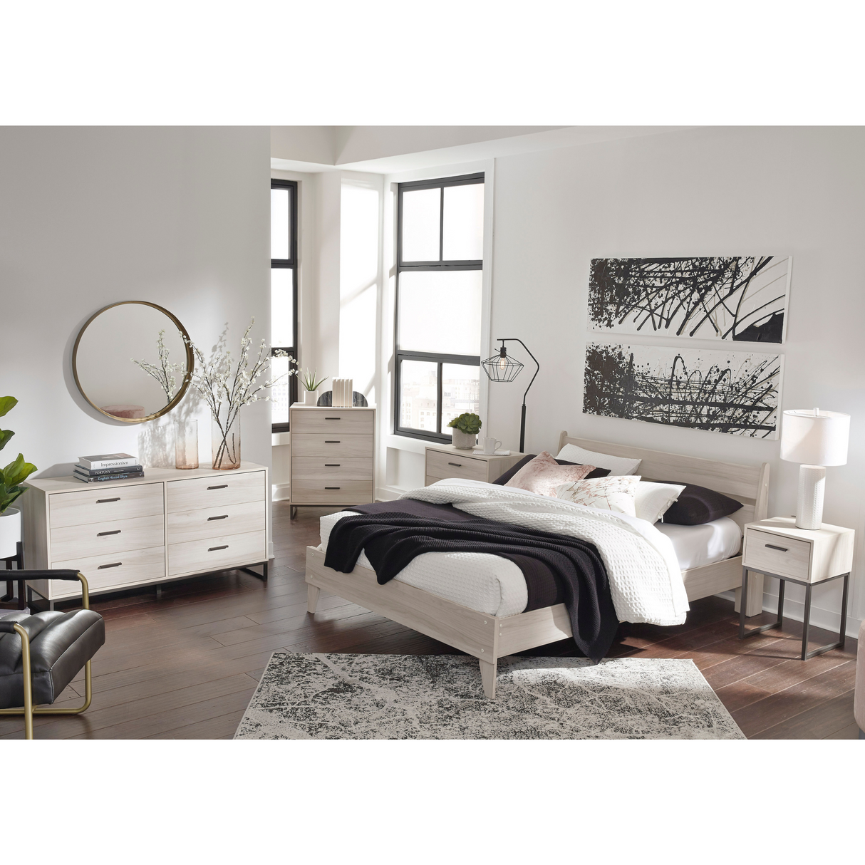 Socalle Queen bed