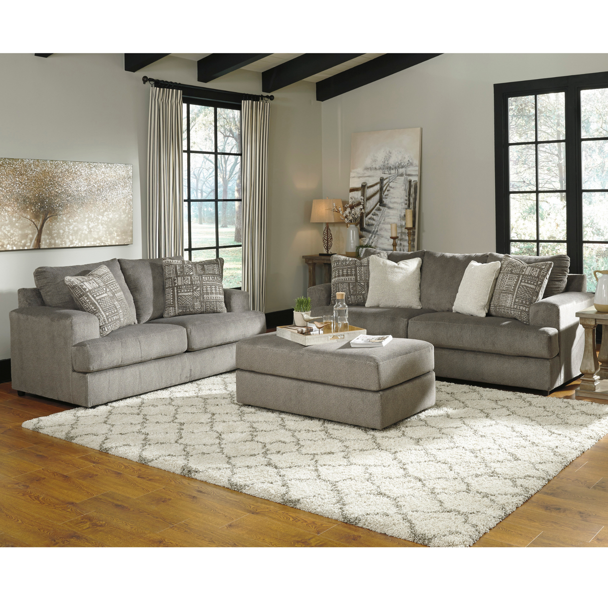 Soletren Living Room-SET