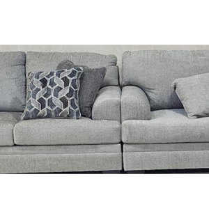 Stonemeade  Sofa Chaise Kit