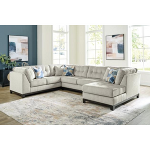 Maxon Place 3-Piece Sectional with Chaise