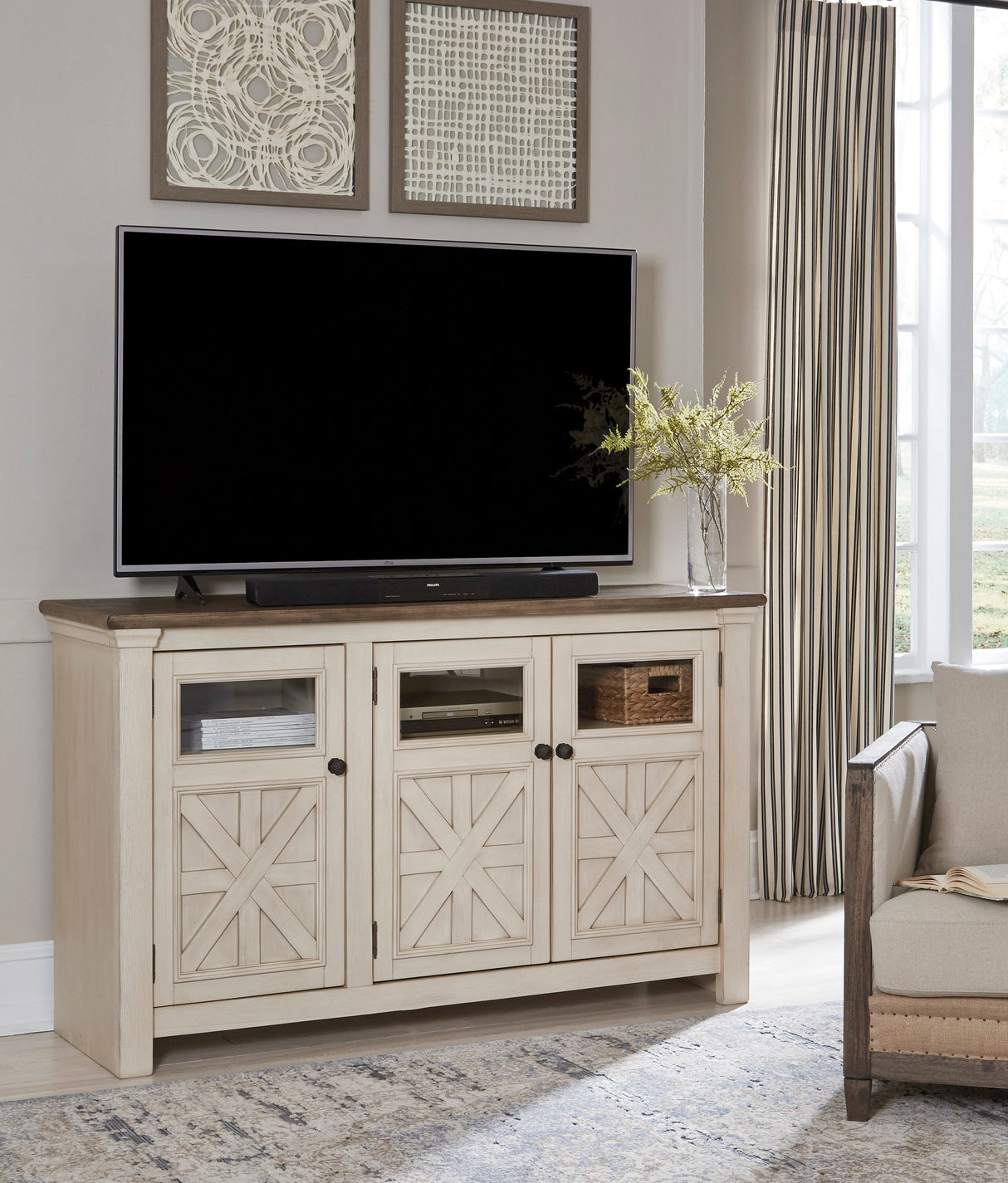 Bolanburg 60" TV Stand