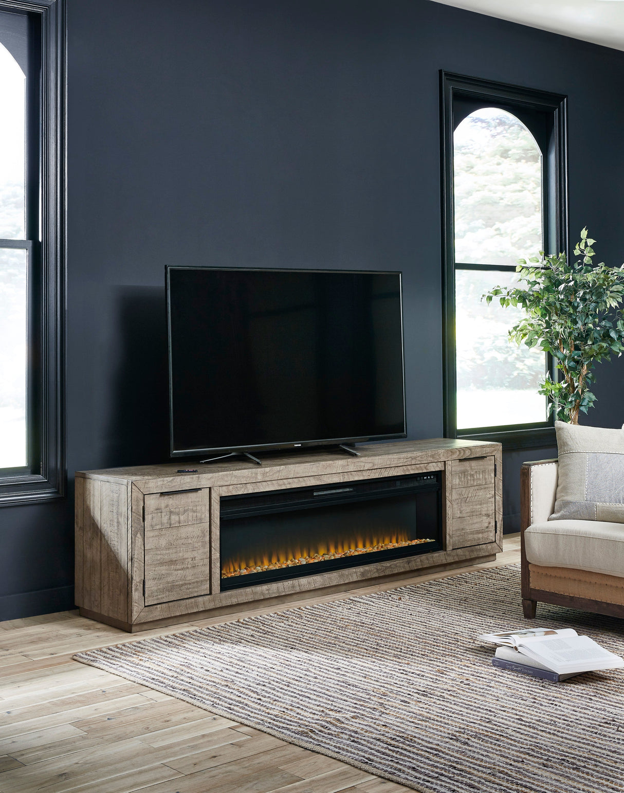 Krystanza 92" TV Stand