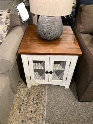 Wystfield End Table