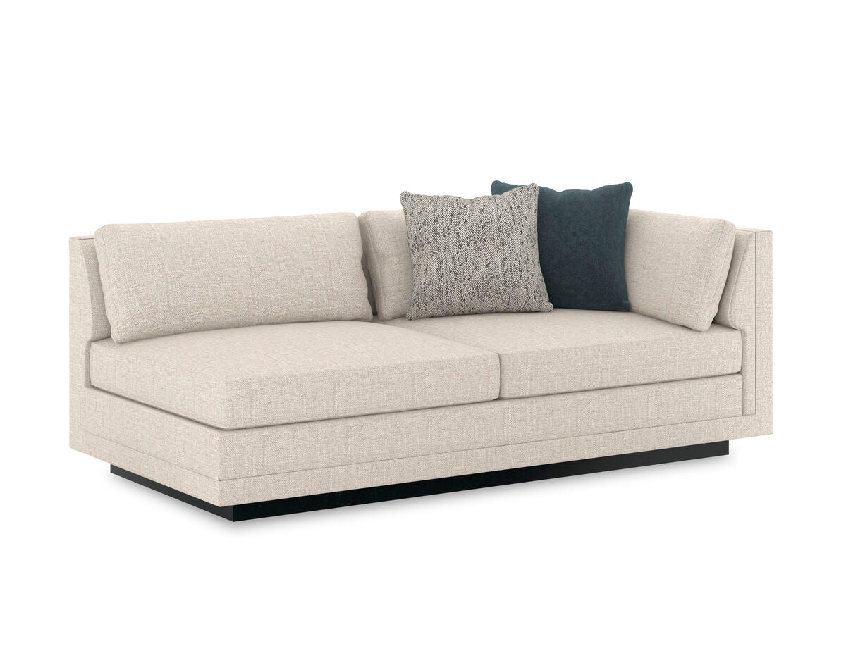 Int -Modern Fusion - RAF Loveseat