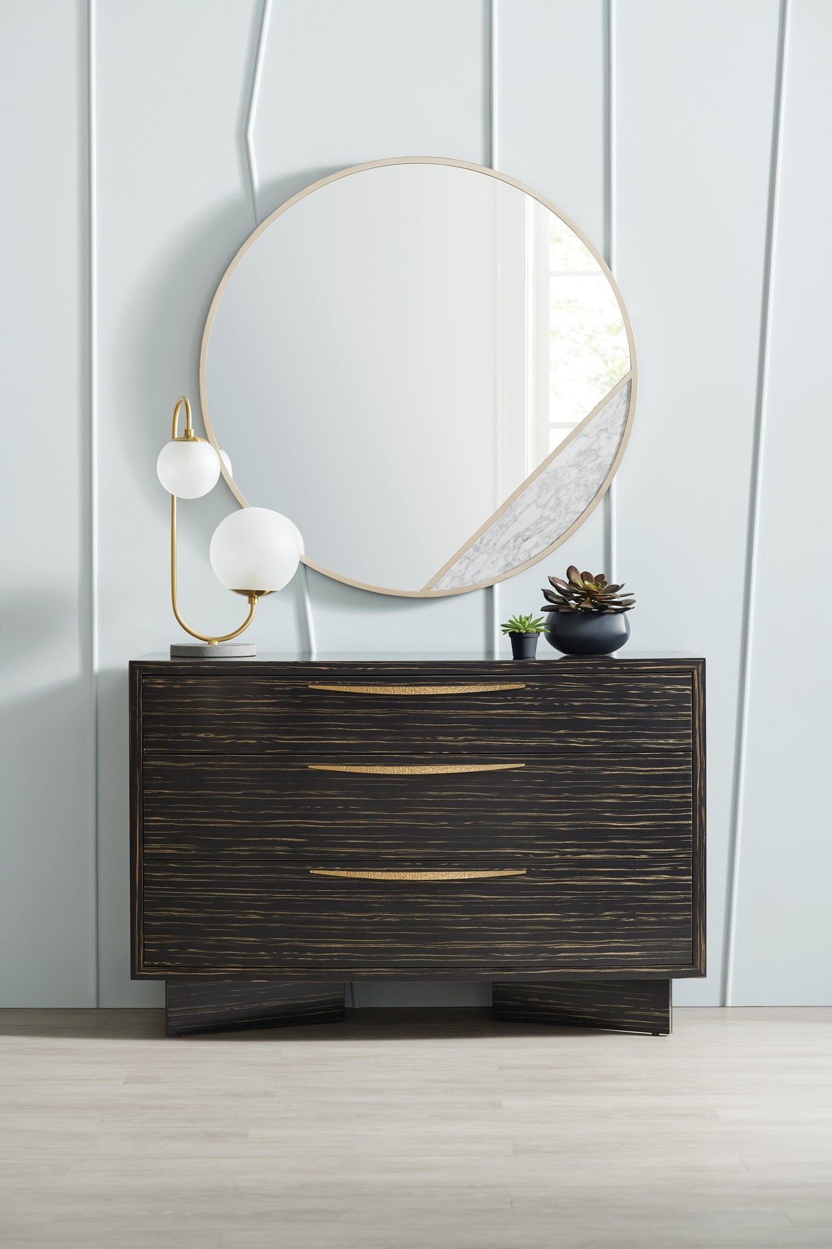 Modern Edge - Vector Dresser