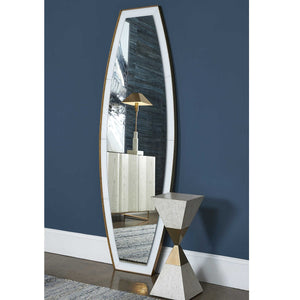 Elongated Mirror