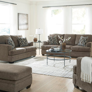 Stonemeade  Sofa Chaise Kit